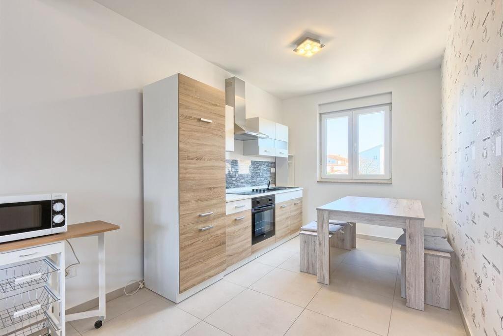 Lovely Fazana Apartments 400M From The Sea エクステリア 写真